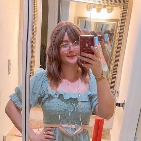 Shoulder length Wavy Medium Brown Purple Everyday Cosplay Wig with Wispy Bangs - Picture 7 of 7